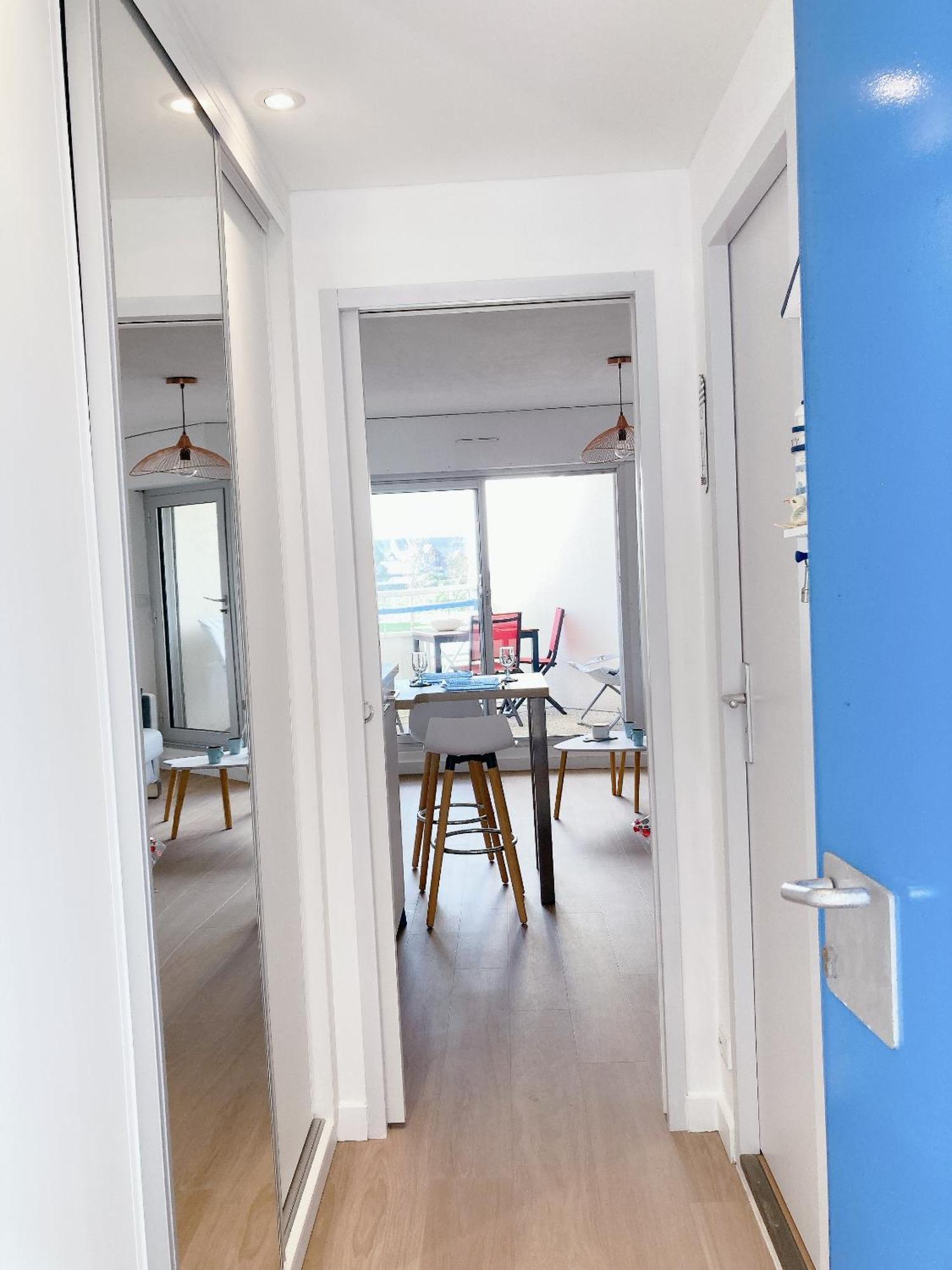 Nouveau * Ty Levenez *pour 2 Vacanciers * Parking Apartment